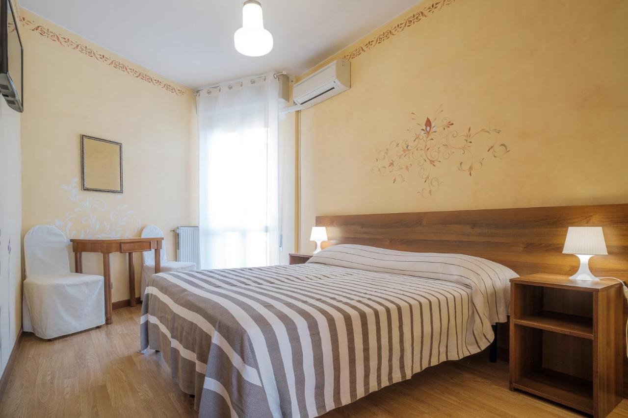 Hotel Angela Olympic Garda Lake Toscolano Maderno