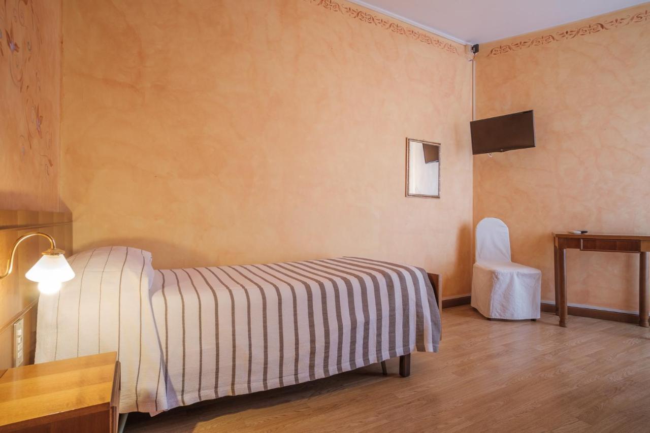 Angela Olympic Garda Lake Hotel Toscolano Maderno
